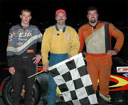 500-DSC_7654.jpg (57978 bytes)