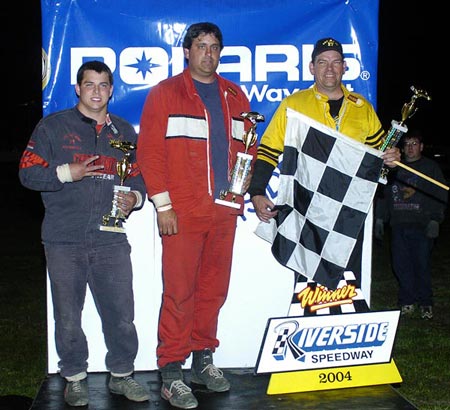 4500w-NEALS-DSC_2290.jpg (46697 bytes)