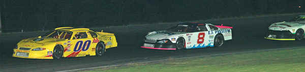 600-DSC_1746.jpg (24383 bytes)