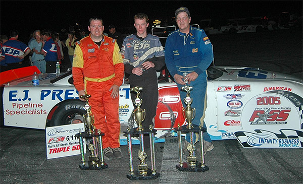 600-DSC_1676.jpg (93636 bytes)