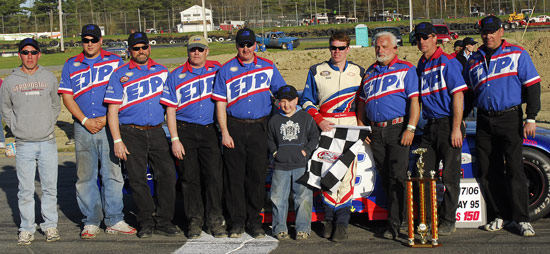 550_2006517.jpg (69323 bytes)