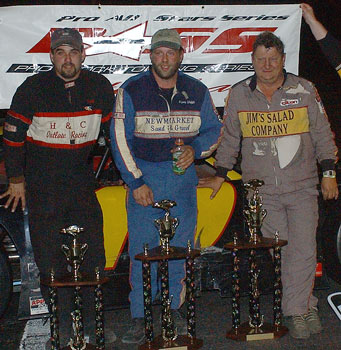 350-DSC_8779.jpg (49326 bytes)