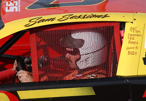 500-DSC_4204.jpg (60977 bytes)